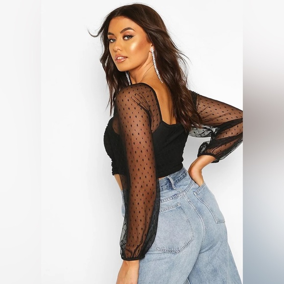 Boohoo Tops - BOOHOO CROPPED BLACK POLKA DOT LONG SLEEVE TOP